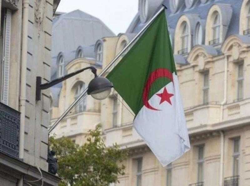 ارتفاع احتياطي الجزائر من النقد الأجنبي إلى 60 مليار دولار
