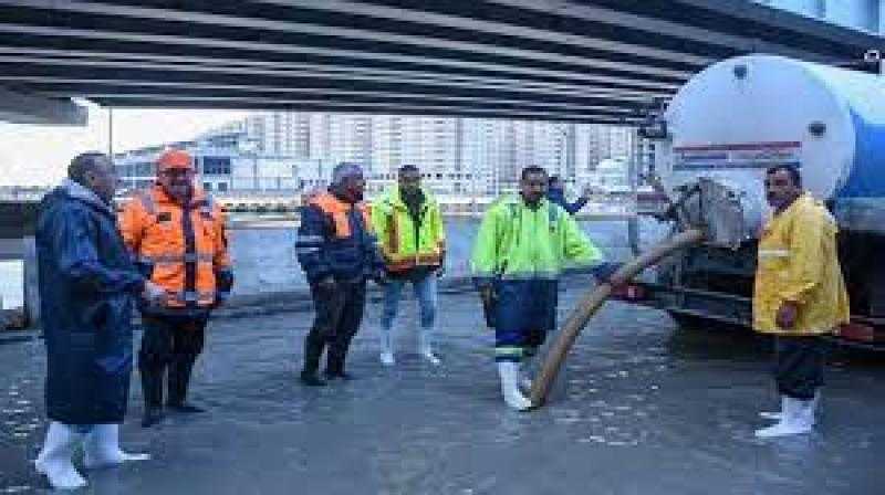 محافظ الإسكندرية: تصريف مياه الأمطار خلال 24 ساعة فقط.. فيديو