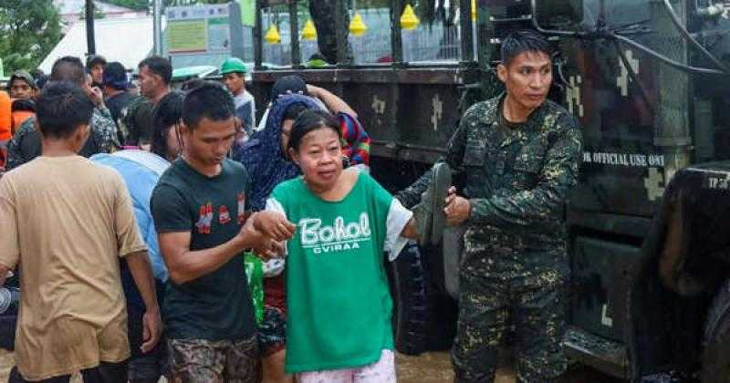 المجلس الفلبيني لإدارة الكوارث: ارتفاع حصيلة قتلى الفيضانات إلى 17 شخصا