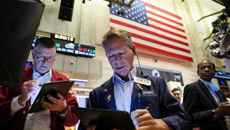 انخفاض الأسهم الأمريكية و«أبل» يتراجع 3.1%