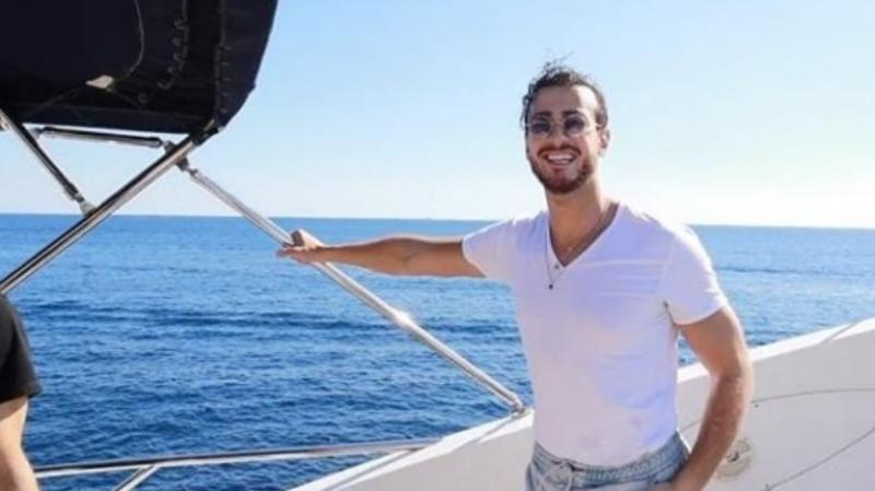 سعد لمجرد يتجول فى شوارع شرم الشيخ لدعم السياحة