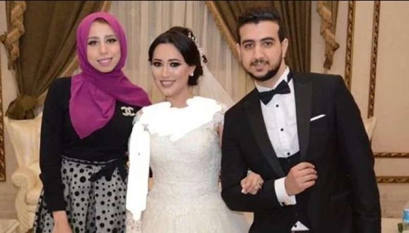 رهف الشامي وخطيبها وصديقتها