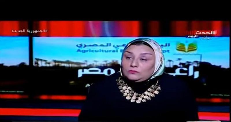 خبيرة فلك: هبوط حاد في أسعار الدولار والذهب خلال 2023.. فيديو