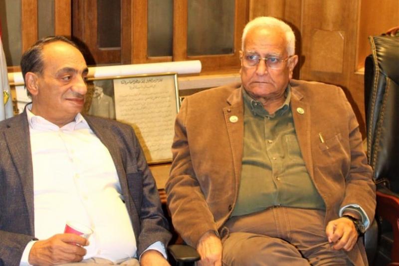 حزب الغد يعقد جلسة موسعة حول فلسفة مشروع قانون الأحوال الشخصية الجديد| صور