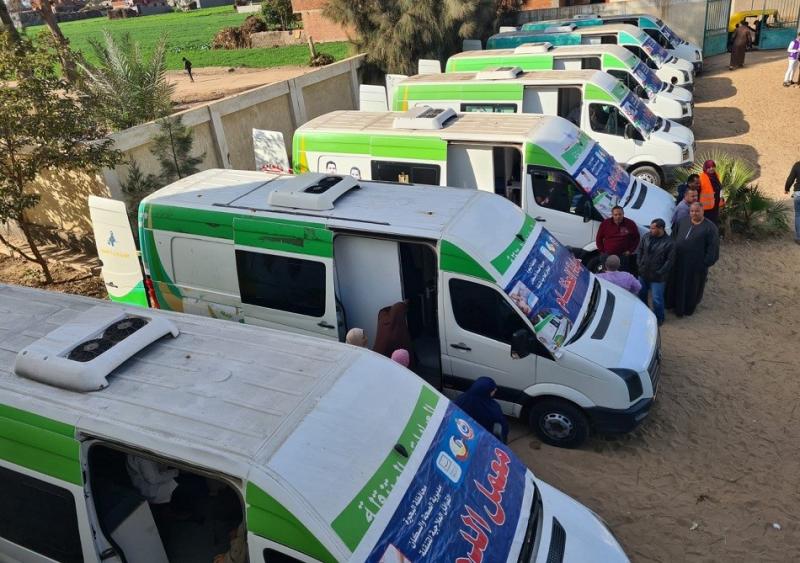 الصحة: إطلاق 8 قوافل طبية ضمن مبادرة رئيس الجمهورية ”حياة كريمة”