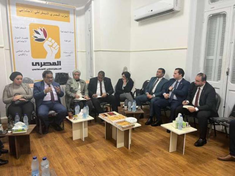 خط أحمر
