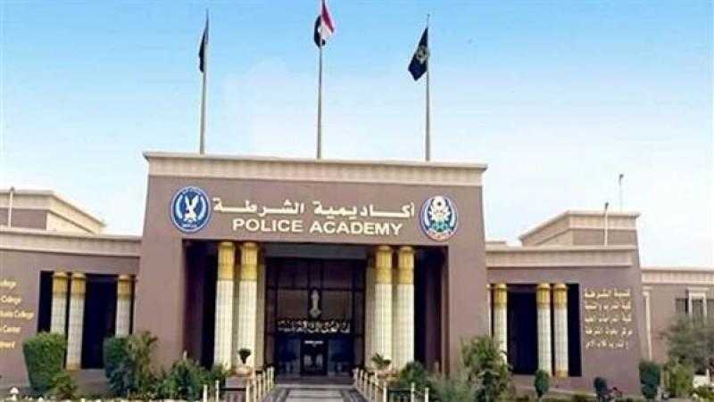 أكاديمية الشرطة تستقبل وفد الاتحاد الوطني للفروسية بقطر