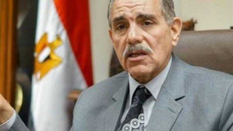 محافظ كفر الشيخ: توزيع 6560 تابلت على طلاب الصف الأول الثانوي