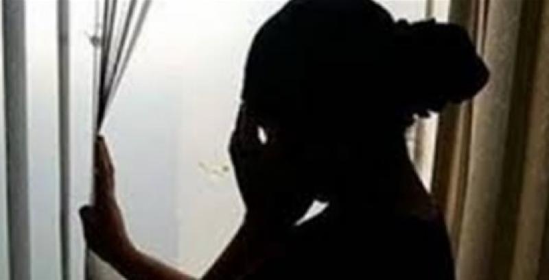 نجل الزوج المخدوع بالدقهلية: ماما كانت بتعمل حاجات غلط مع صاحباتها على السرير