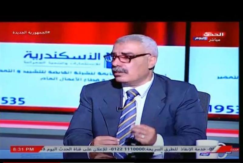 خبير أسري: «مش كل ما هب ودب في حياتك ينشر على مواقع التواصل».. فيديو