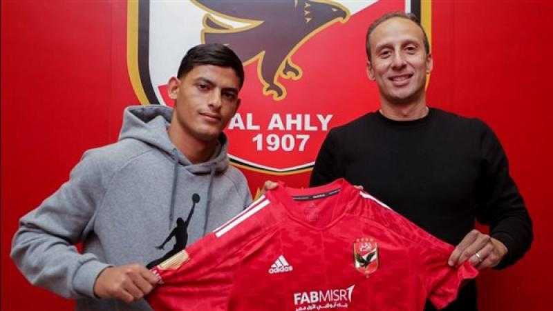 الأهلي يضم كريستو لاعب النجم الساحلي لمدة 4 سنوات ونصف