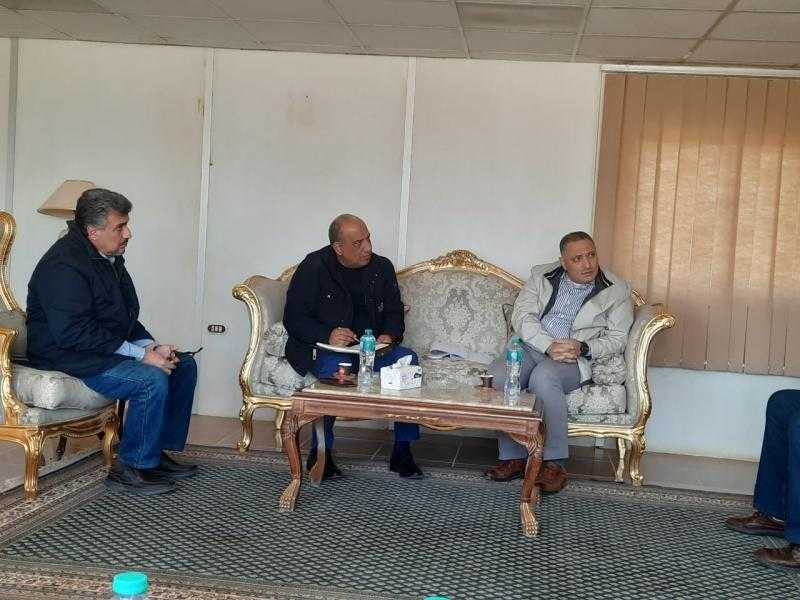 وزير قطاع الأعمال يلتقي مدير المركز الوطني لتخطيط استخدامات أراضي الدولة
