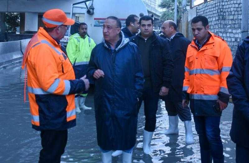 محافظ الإسكندرية: تواجد ميداني للأجهزة التنفيذية للتعامل مع سقوط الأمطار