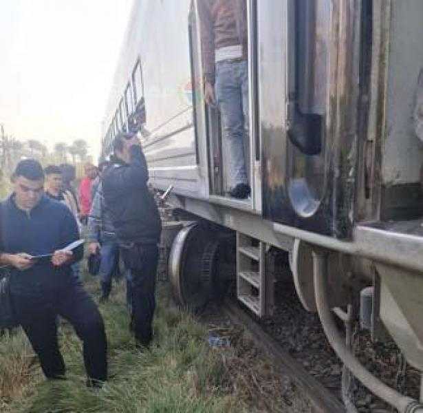 تفاصيل خروج قطار عن القضبان في أبو النمرس