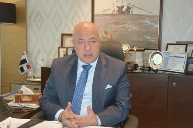 نائب رئيس البنك الأهلي: السعر الحالي للدولار عادل ولا أتوقع صعوده مرة أخرى