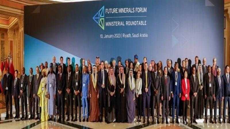 وزير البترول: توقيع 15 عقداً جديداً للتنقيب وإنتاج الذهب خلال عامين