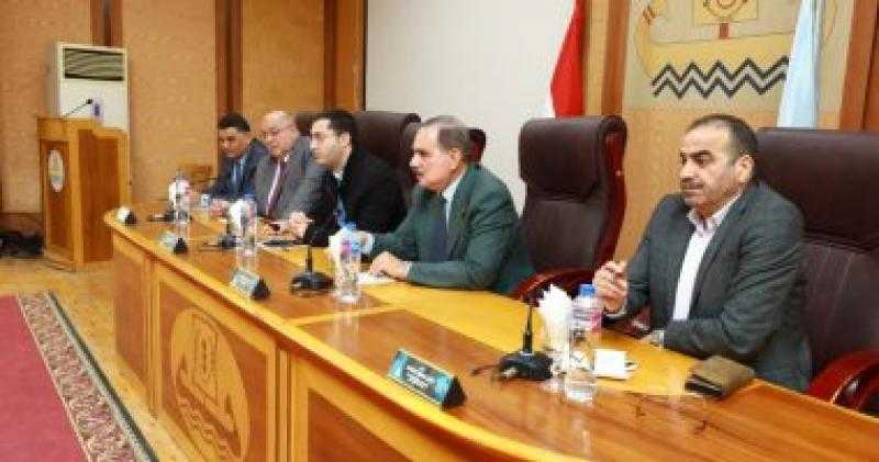 محافظ كفر الشيخ: توفير السلع الغذائية بسعر تكلفة المصنع استعدادا لرمضان