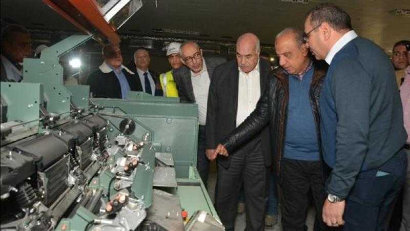 وزير قطاع الأعمال يشدد على الالتزام بالمواعيد المحددة للانتهاء من أعمال التطوير بشركة غزل المحلة