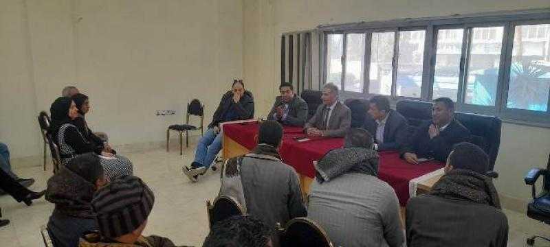 محافظ أسيوط: لقاءات مع المواطنين لدراسة أنسب الحرف لتشغيل مجمع الصناعات بساحل سليم | صور