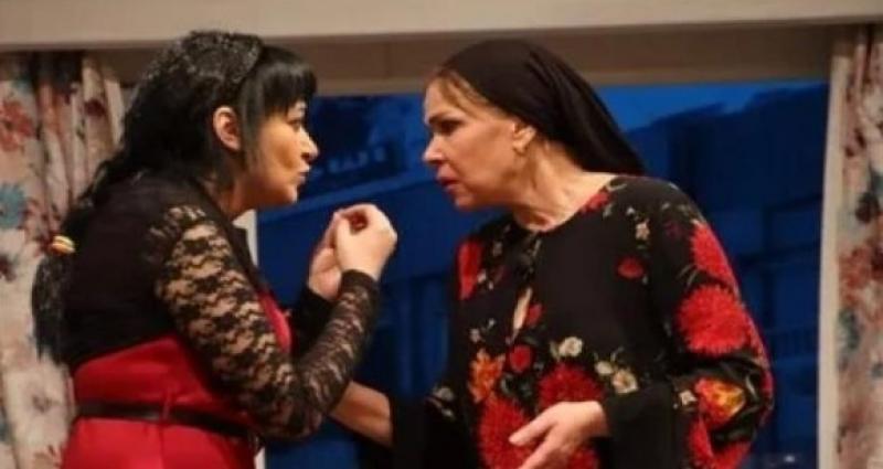الفنانة لوسي