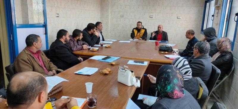 بالصور.. مسح شامل وسحب عينات مياه من نهر النيل حفاظا على صحة أهالي كفر الشيخ