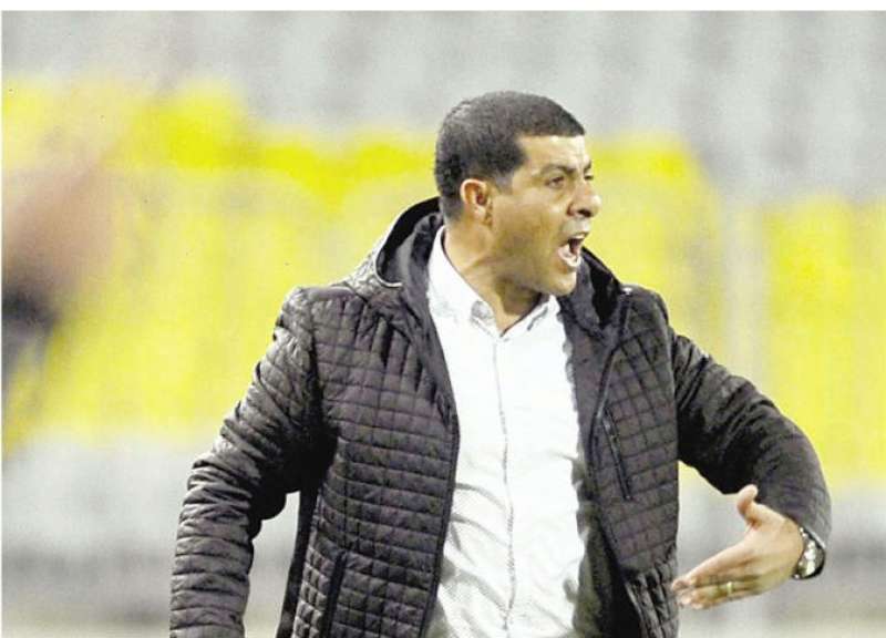 خط أحمر