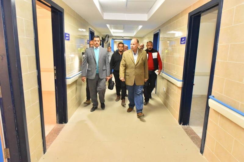 محافظ أسيوط يتفقد أعمال تطوير ورفع كفاءة مستشفى الحميات | صور