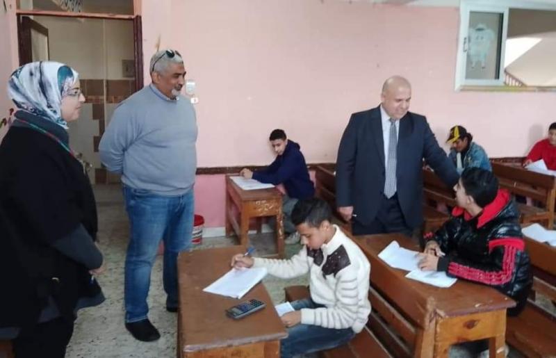 لجنة الامتحانات بدمياط