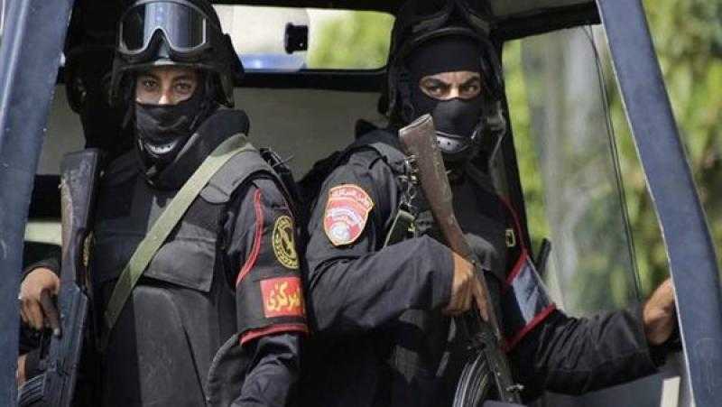 الداخلية تضبط 24 متهما بـ«أسلحة ومخدرات» في أسيوط
