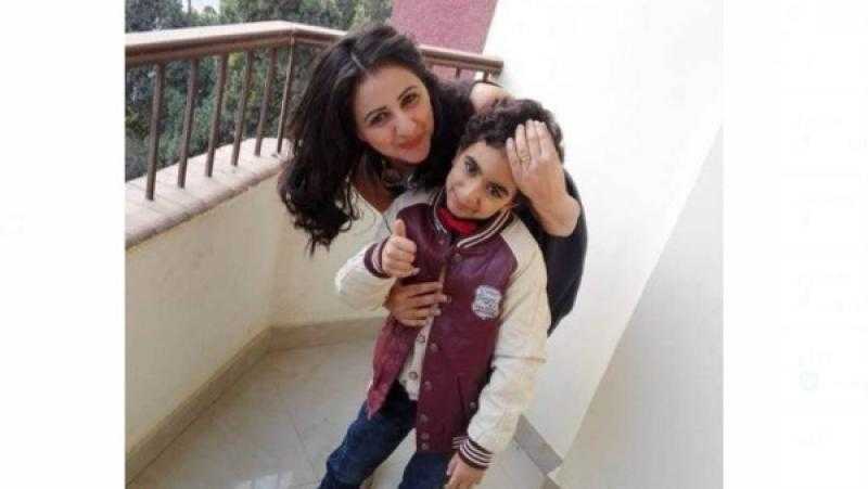 والدة الطفل يوسف: ابني فاق من الغيبوبة على صوت الممرضات يهتفن ”الله أكبر”