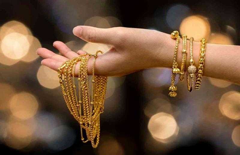 سعر الذهب اليوم الثلاثاء.. عيار 21 يسجل 1720 جنيهًا