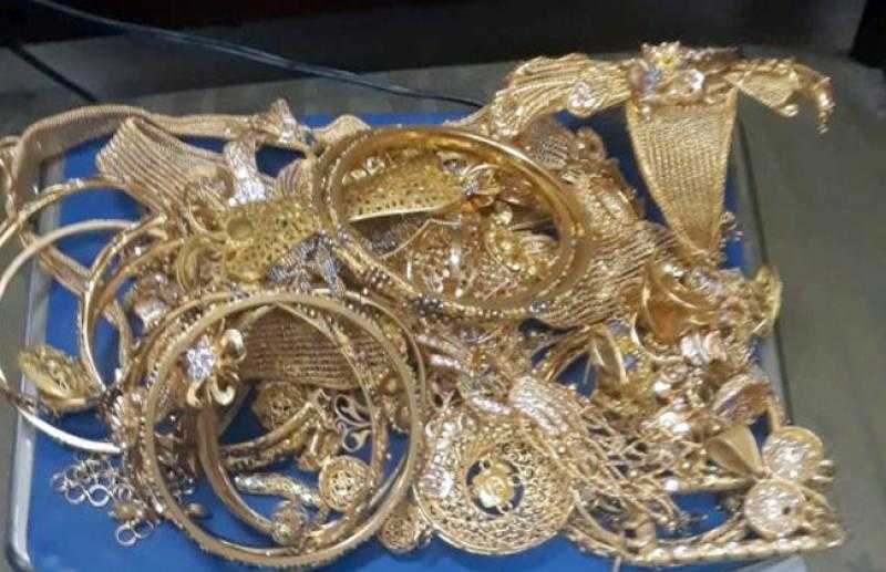 حبس سيدة لسرقتها مشغولات ذهبية من شقة بمنطقة الجمالية