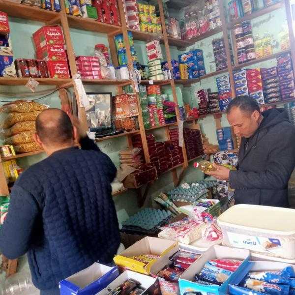 الداخلية تضبط 1358 قضية حجب سلع تموينية في حملات على الأسواق