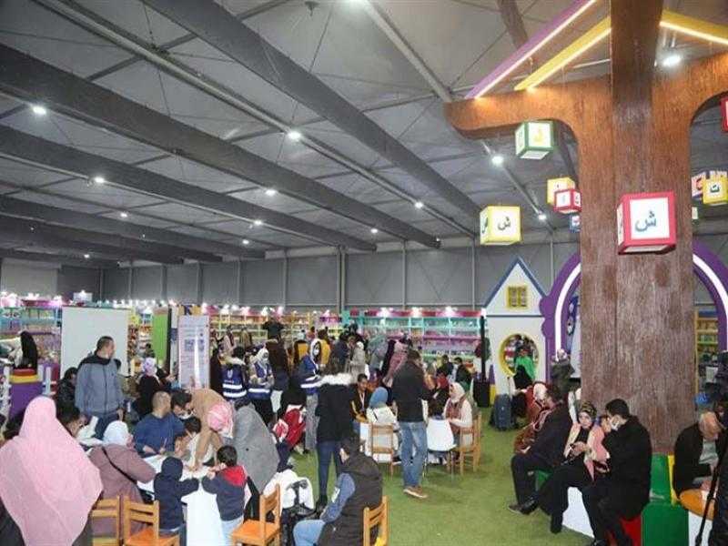 ”غنايم”: أكثر من 200 فعالية في جناح الطفل بمعرض القاهرة الدولي للكتاب