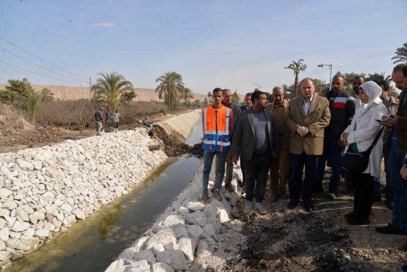 محافظ أسيوط: تبطين ترعة كوم سعدة بمركز البداري بتكلفة 30 مليون جنيه | صور