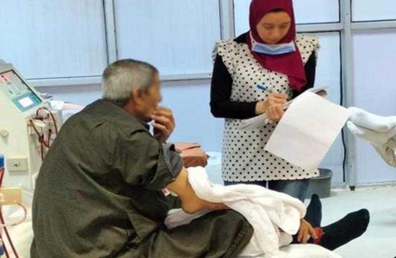 «حياة كريمة».. توقيع الكشف الطبي على 1958 مواطنًا خلال 8 قوافل علاجية بالبحر الأحمر | صور