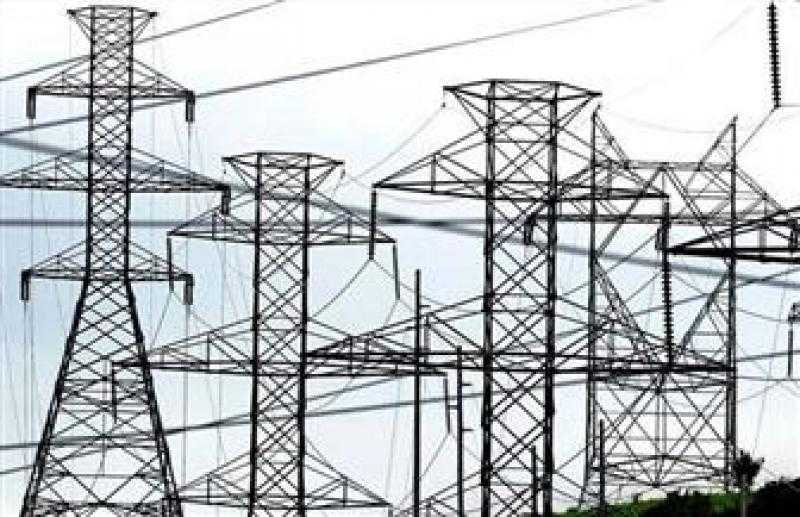 «كهرباء الإسكندرية» تؤكد استقرار الشبكة رغم سوء الأحوال الجوية
