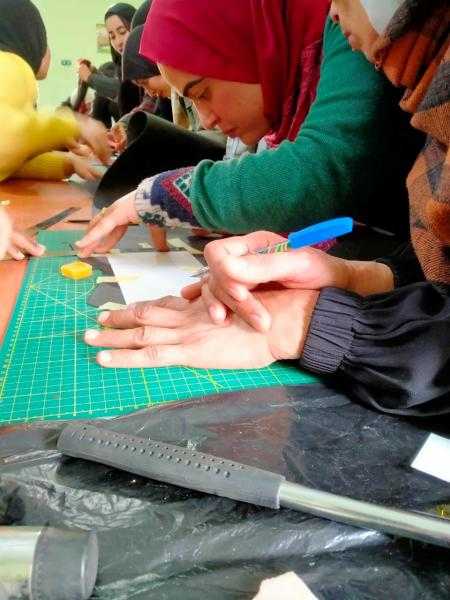 تنفيذ دورة تدريبية لـ 20 سيدة بشمال سيناء على حرف تراثية لتوفير منتجات محلية بآليات حديثة