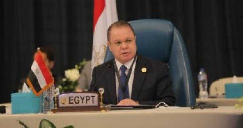 النائب العام يلتقي وفدا رفيع المستوى من أعضاء هيئة الادعاءِ بسلطنة عمان
