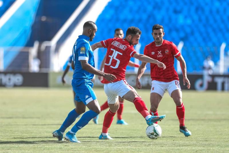 سفير مصر بالسودان: مباراة الأهلي والهلال بدون جماهير.. وهذا موعد وصول بعثة الأهلي