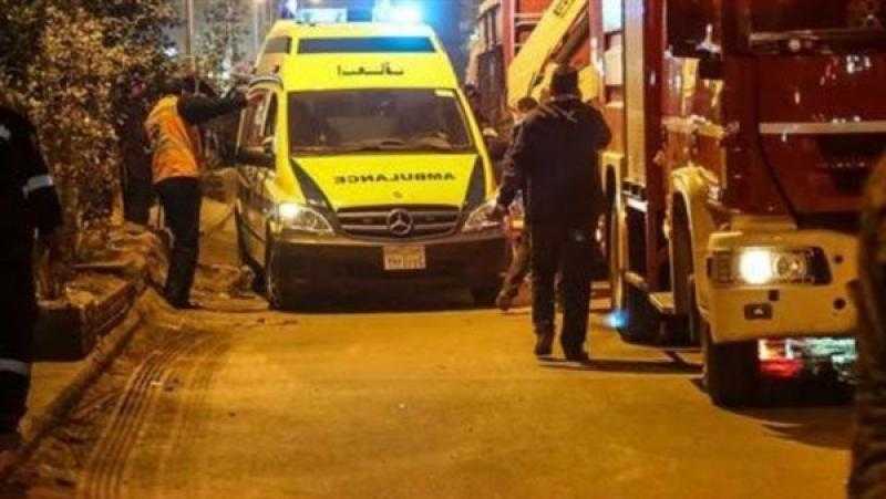 إصابة شخصين إثر حادث تصادم سيارتين في المنيا