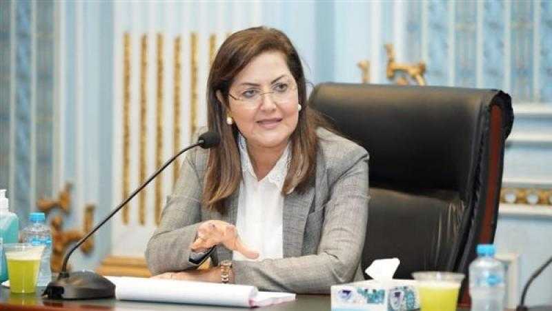 هالة السعيد: 8 مليارات جنيه استثمارات لتنفيذ 405 مشروعًا تنمويًا بأسيوط