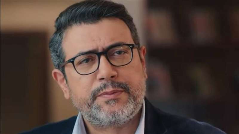 خط أحمر