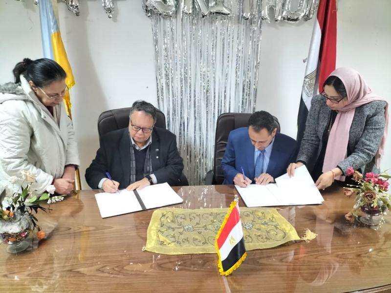 ”القوى العاملة”: بروتوكول تعاون على التدريب في مجال تصنيع الأسماك بالإسكندرية| صور