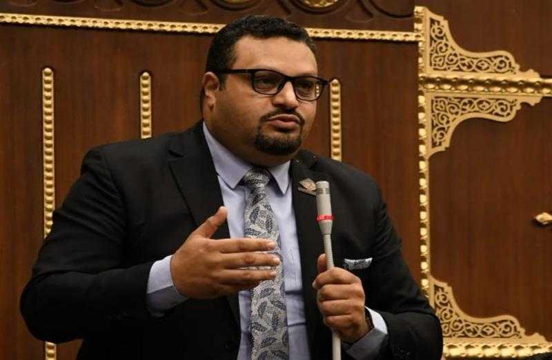 نائب يطالب بوضع شرط لتجديد تصريح تقنين أوضاع المنشآت الصناعية غير المرخصة