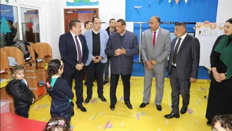 وزير التنمية المحلية ومحافظ المنوفية يتفقدان المدرسة الدولية بشبين الكوم.. صور