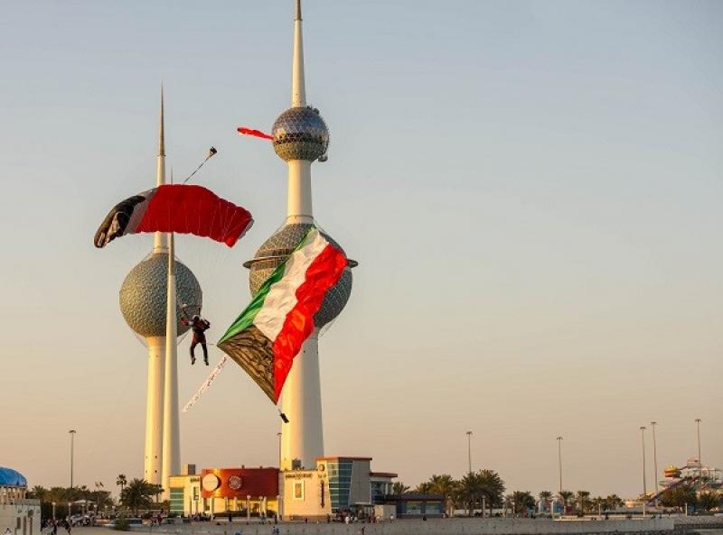 نوال وإليسا وعبدالله الرويشد في ختام مهرجان فبراير الكويت