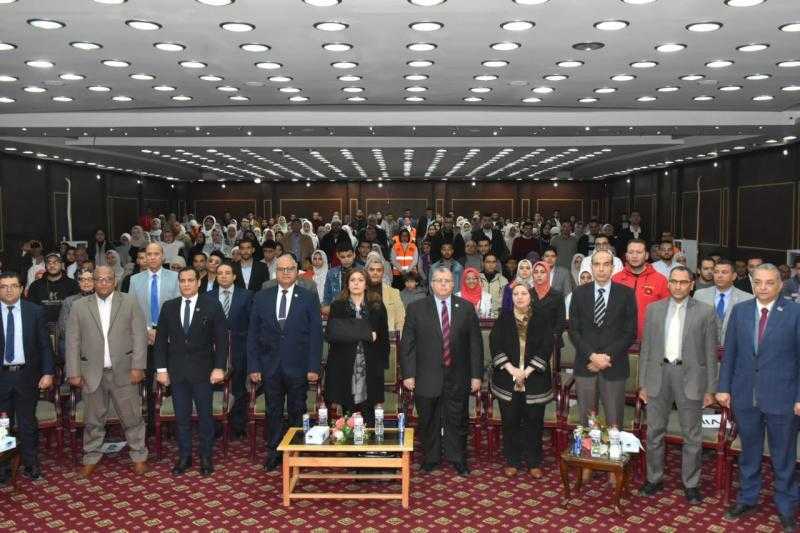 جامعة مدينة السادات تنظم حفل توزيع أجهزة اللاب توب الناطق على ذوى الهمم