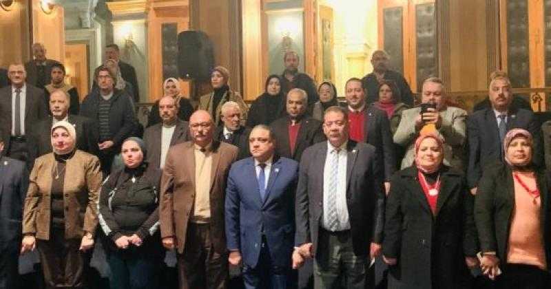 ”تعليم الإسكندرية” تنظم ندوة ”التعليم قضية أمن قومي” وتشيد بمجموعات الدعم