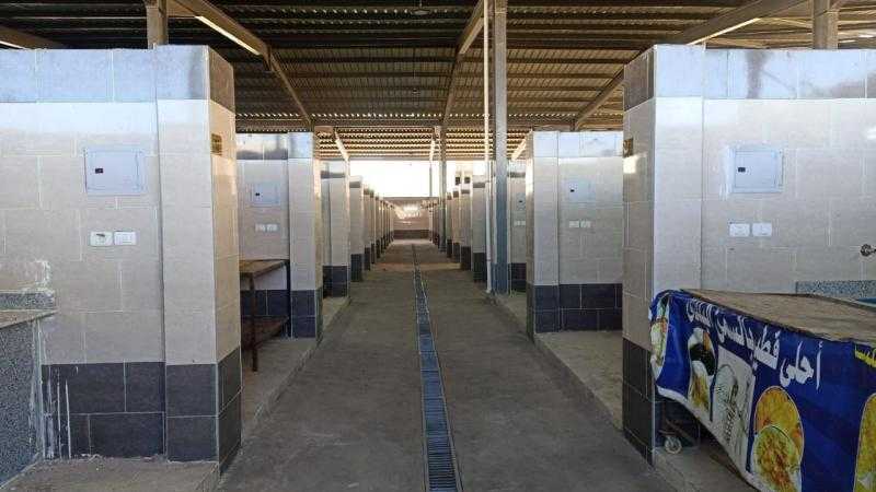 محافظ البحر الأحمر يعلن نقل سوق البركة لمجمع الدهار النموذجي بالغردقة